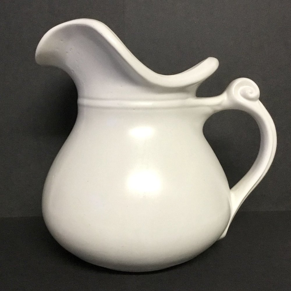 Vtg McCoy Pottery White Water Pitcher #7515